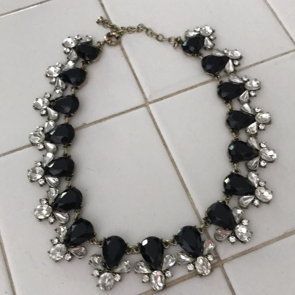 Vintage Gold Lady Statement necklace - Picture 8 of 8